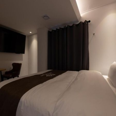 Hotel In Cafe Doksan Seoul Exterior foto